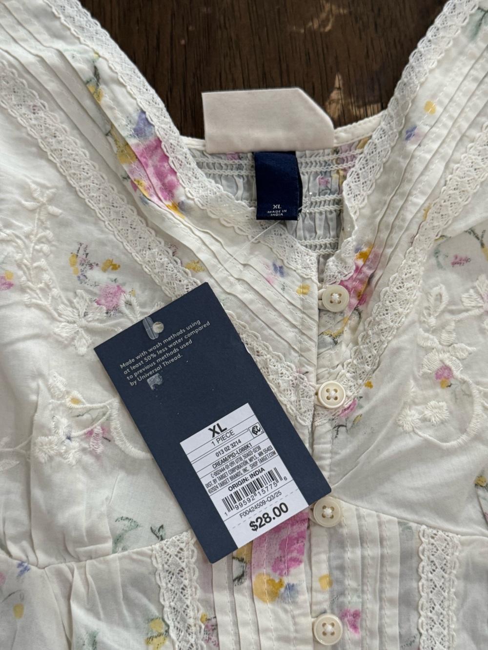 Universal Thread Cream Floral Button-Front Ruffle Blouse - Picture 4 of 8